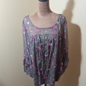 Almost Famous Floral Blouse in Gray and Pink